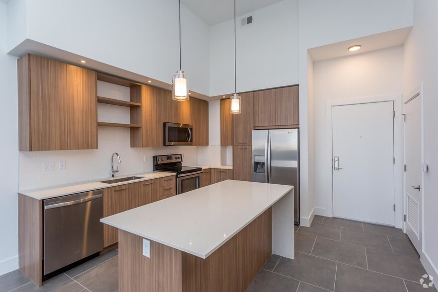 More Photos Of 180 NE 29th St, Miami Apartments For Lease