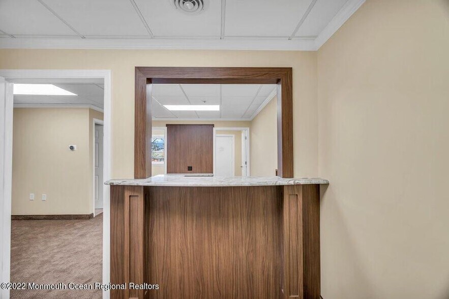 More Photos Of 445 Brick Blvd, Brick Medical For Lease