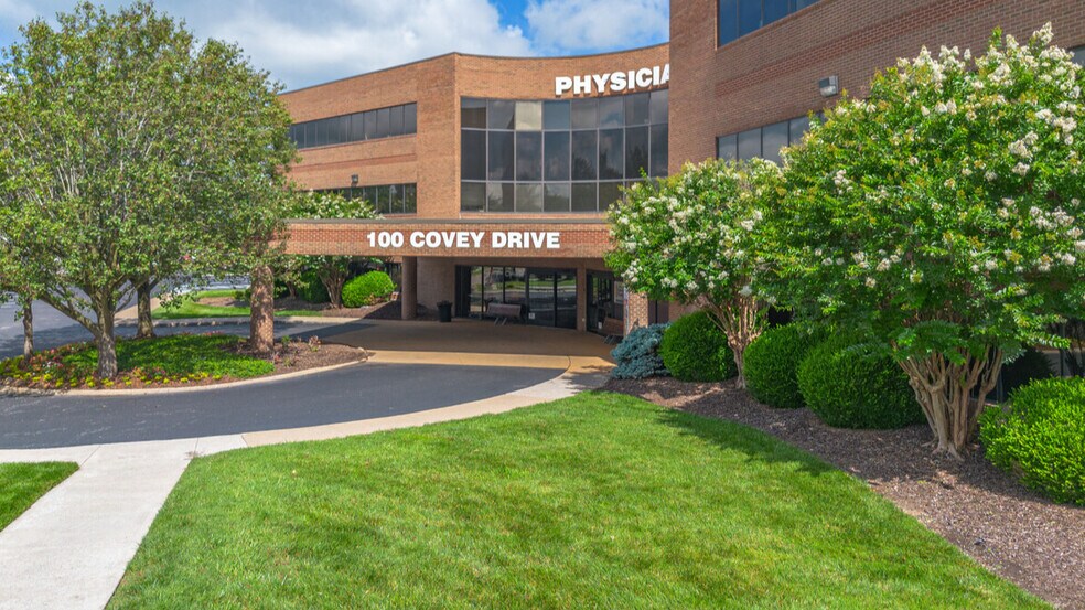 More Photos Of 100 Covey Dr, Franklin Medical For Lease