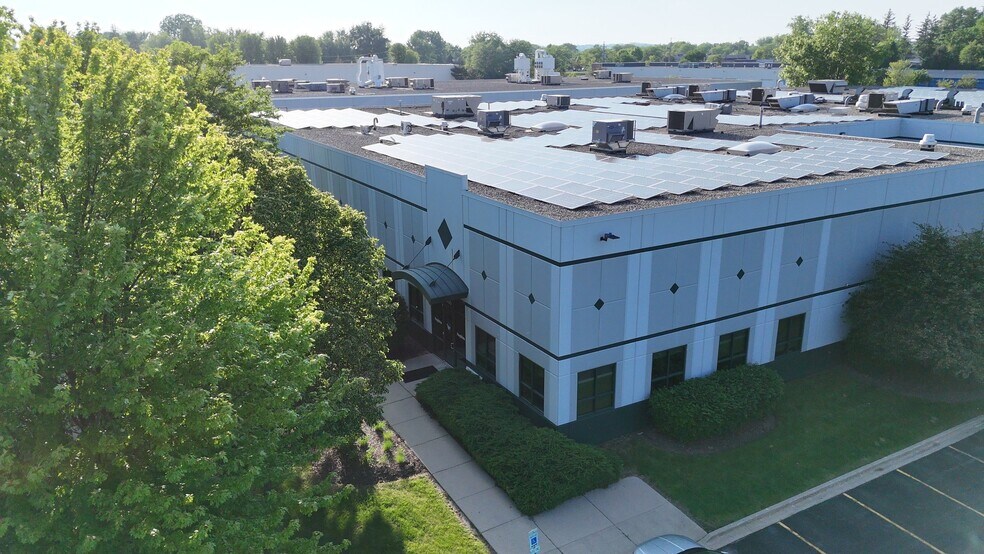 Primary Photo Of 1400 Crispin Dr, Elgin Warehouse For Lease