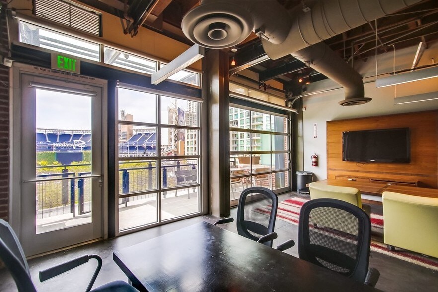 More Photos Of 815 J St, San Diego Office For Lease