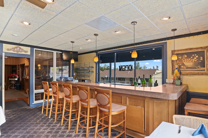 More Photos Of 14467 Big Basin Way, Saratoga Restaurant For Sale