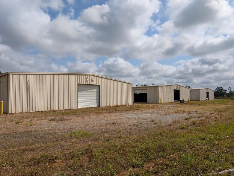 Primary Photo Of 4130 Old Bemiss Rd, Valdosta Warehouse For Sale