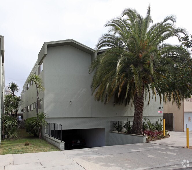 More Photos Of 1433-1437 Euclid St, Santa Monica Apartments For Sale