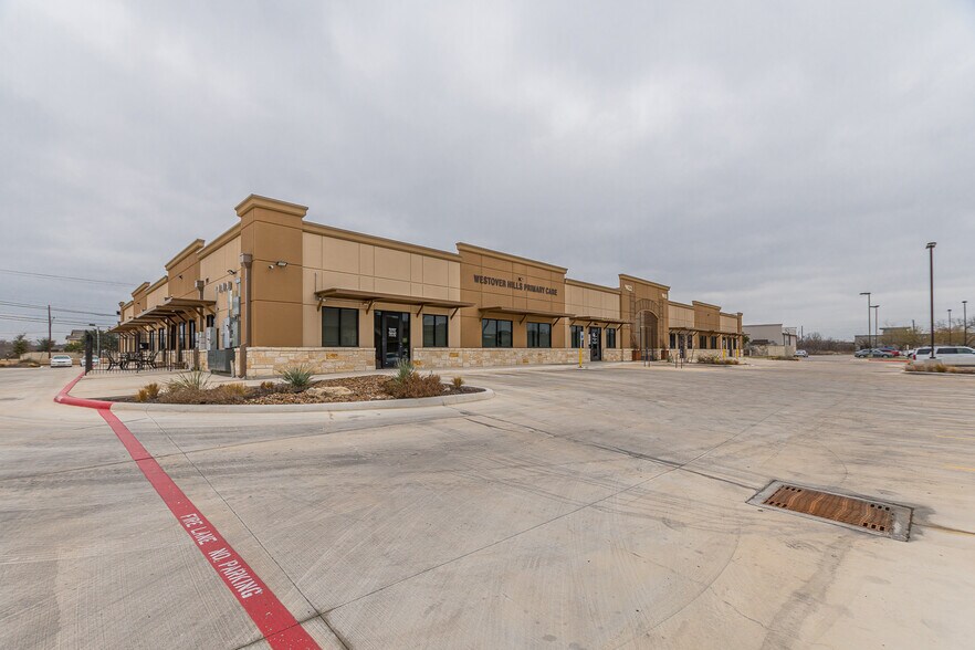 More Photos Of 9026 Culebra Rd, San Antonio Medical For Lease