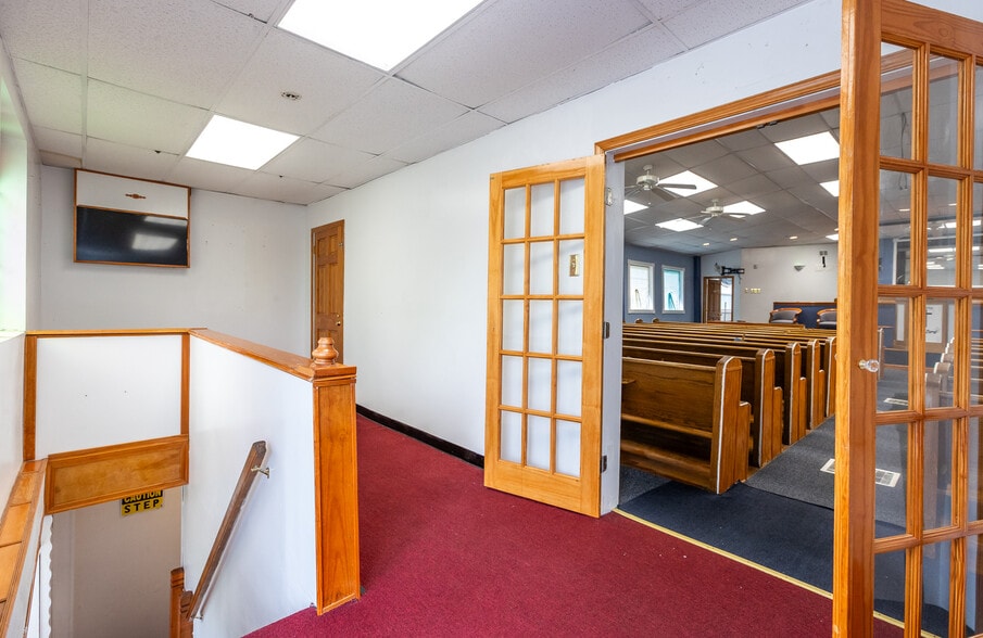 More Photos Of 3429 Prospect St, Indianapolis Religious Facility For Sale