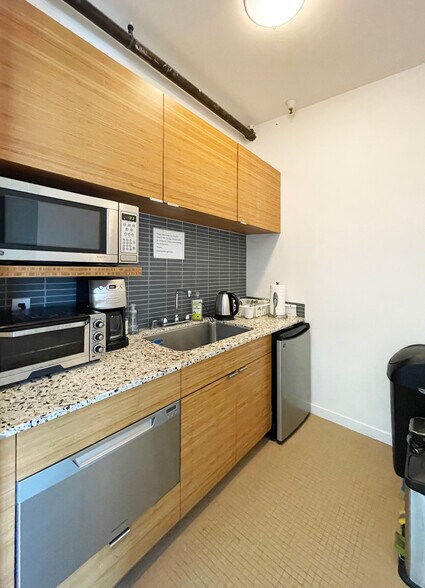 More Photos Of 2000 Hearst Ave, Berkeley Office For Lease