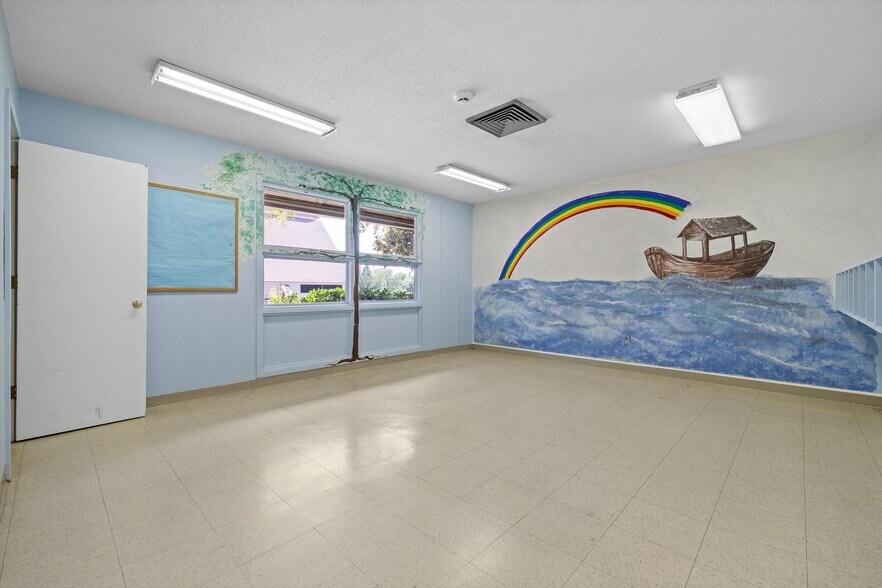 More Photos Of 4300 James Ln, Chattanooga Specialty For Sale