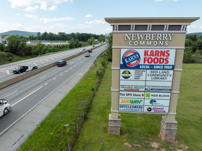 More Photos Of 40 Newberry Commons, Etters Unknown For Lease