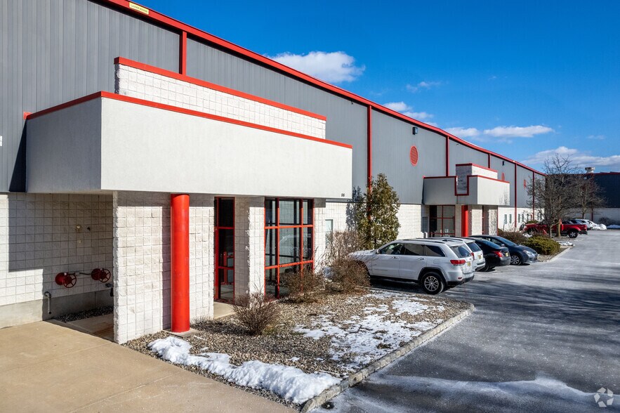 More Photos Of 80-98 N Main St, Wharton Manufacturing For Lease