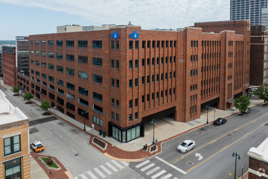 More Photos Of 210 W 10th St, Kansas City Office For Lease
