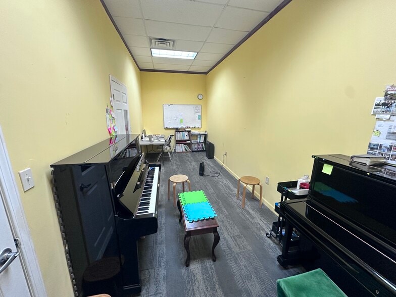 More Photos Of 2895 Peachtree Industrial Blvd, Duluth Unknown For Lease