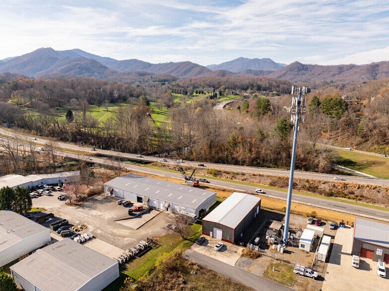 More Photos Of 80 Allegiance ln, Waynesville Warehouse For Lease
