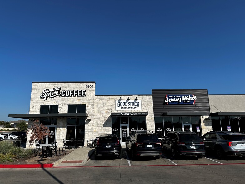 Primary Photo Of 3800 E Palm Valley Blvd, Round Rock Storefront For Lease