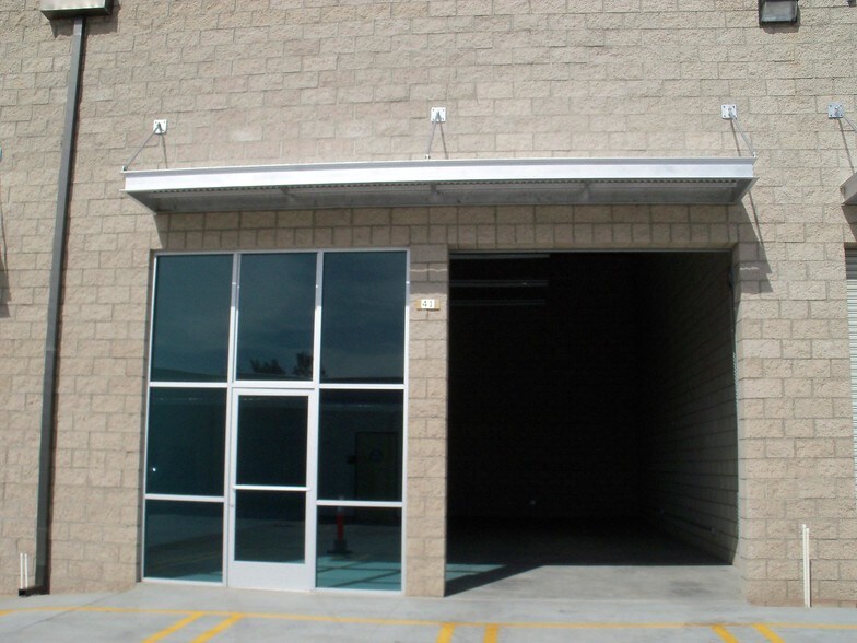 More Photos Of 9901 San Fernando Rd, Pacoima Warehouse For Lease