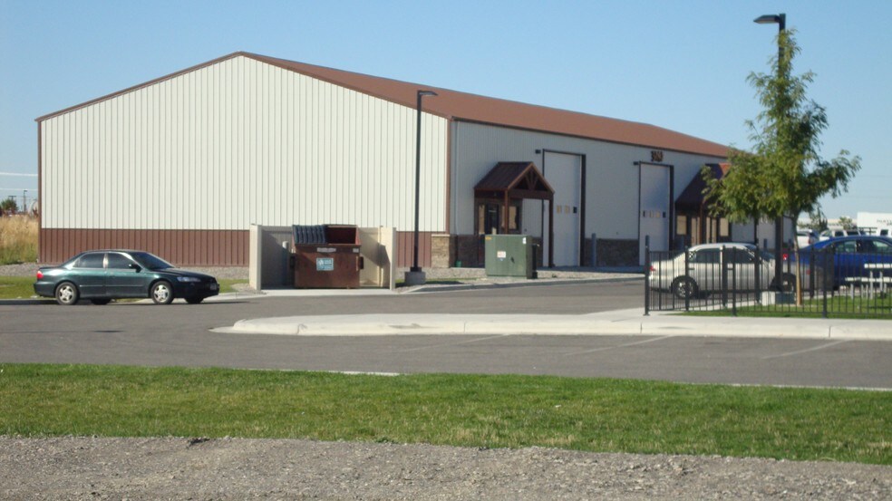More Photos Of 3088 Gabel Rd, Billings Flex For Lease