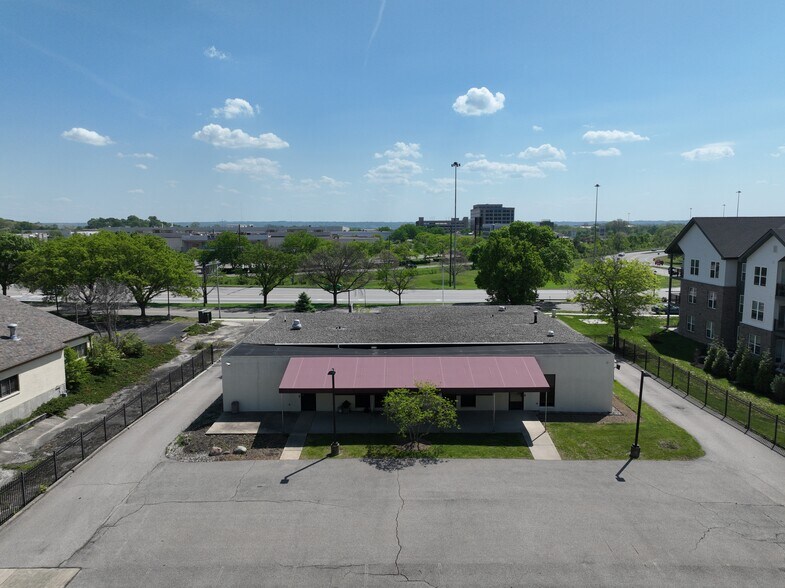 More Photos Of 12021 Sheraton Ln, Springdale Loft Creative Space For Sale