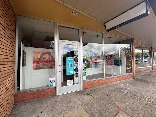 More Photos Of 806 Charnelton St, Eugene Storefront For Sale