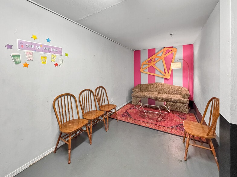 More Photos Of 102-104 Main St, Mccomb Storefront Retail Office For Sale