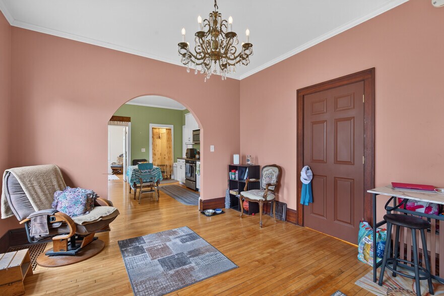 More Photos Of 446 Madison St NE, Minneapolis Multifamily For Sale
