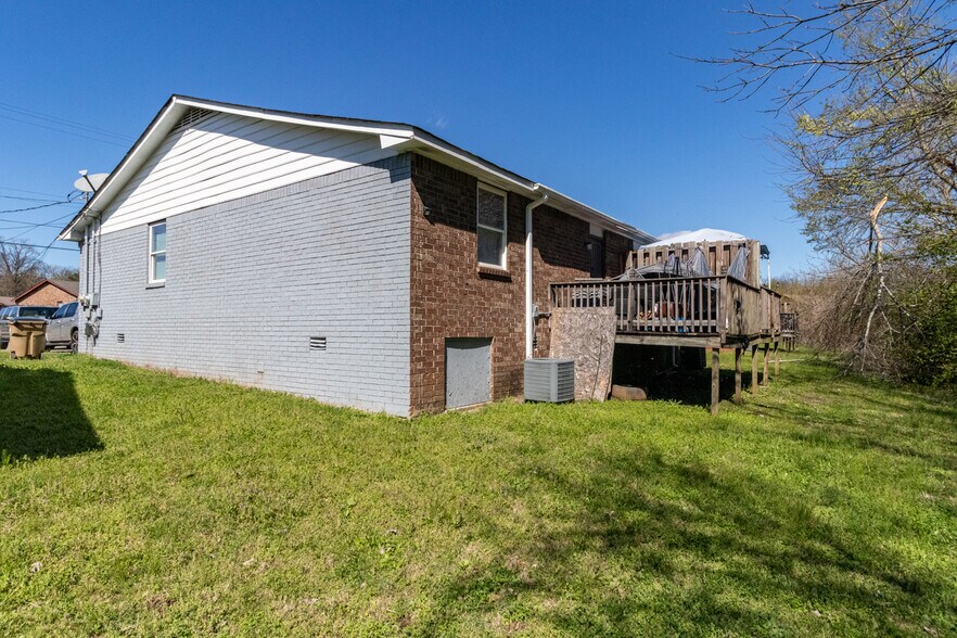 More Photos Of , Nashville Multifamily For Sale