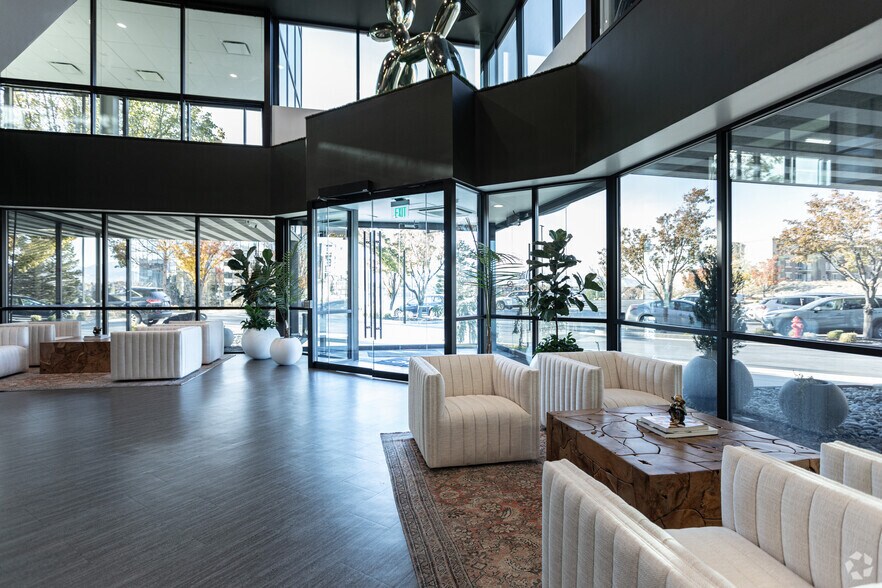 More Photos Of 10542 S Jordan Gtwy, South Jordan Loft Creative Space For Sale