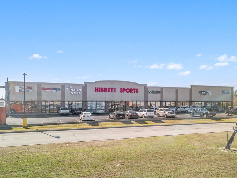 Primary Photo Of 329 N Cities Service Hwy, Sulphur General Retail For Lease