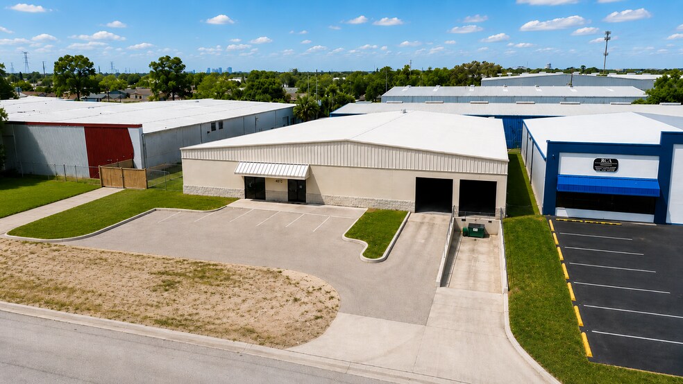 Primary Photo Of 4612 107th Cir N, Clearwater Manufacturing For Lease