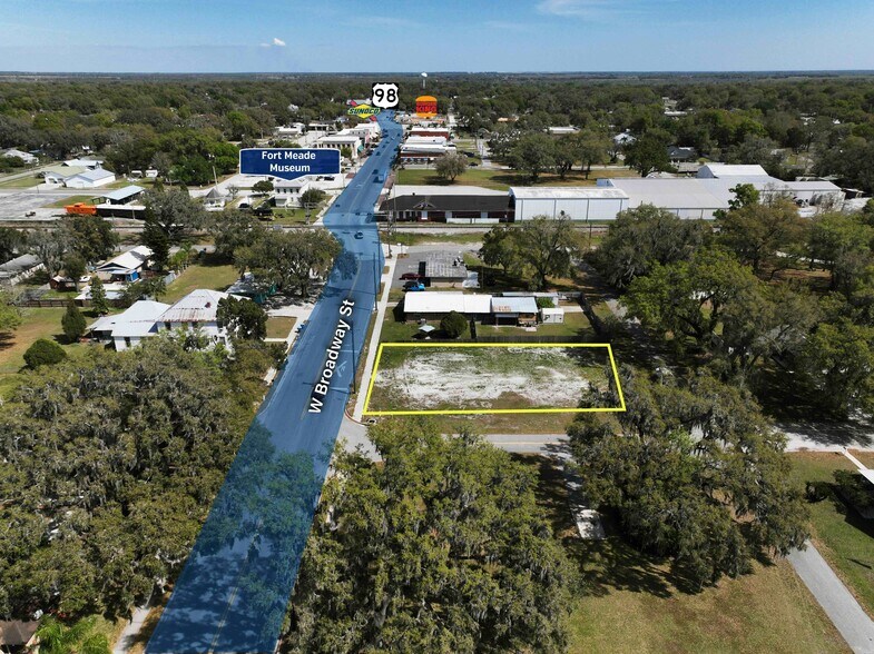 More Photos Of 7 S Cherokee Ave, Fort Meade Land For Sale