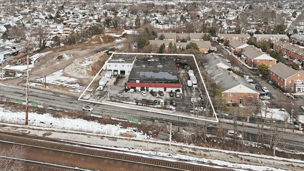 Primary Photo Of 1245 Marconi Blvd, Copiague Warehouse For Sale