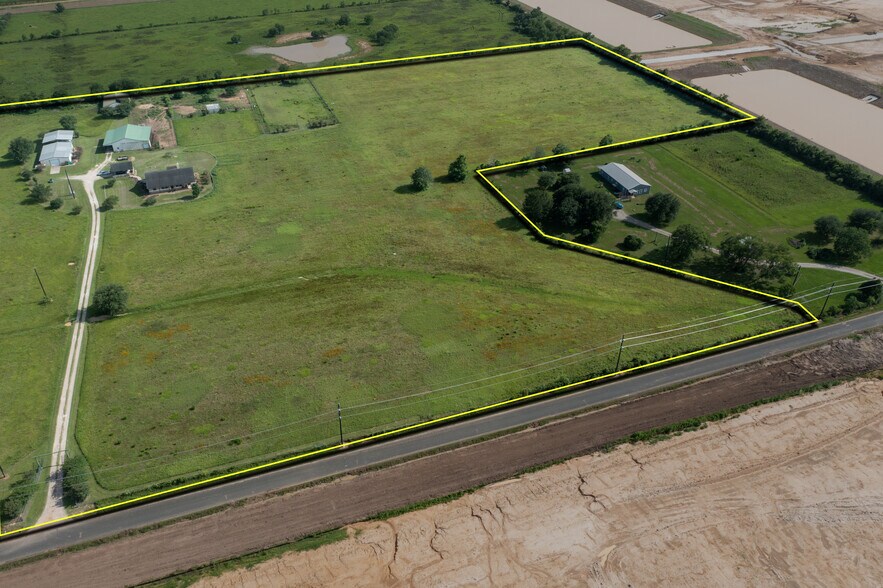 More Photos Of 33737 Cameron Rd, Waller Land For Sale