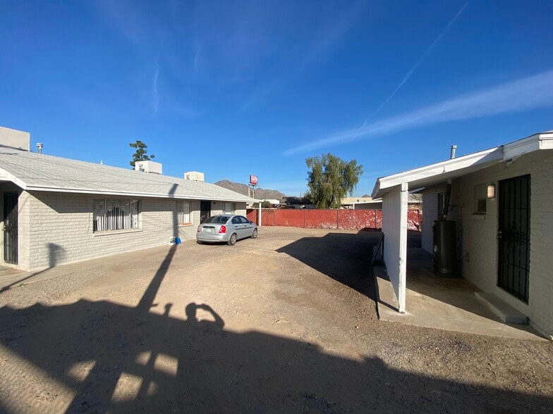 More Photos Of 9208 N 10th St, Phoenix Apartments For Sale