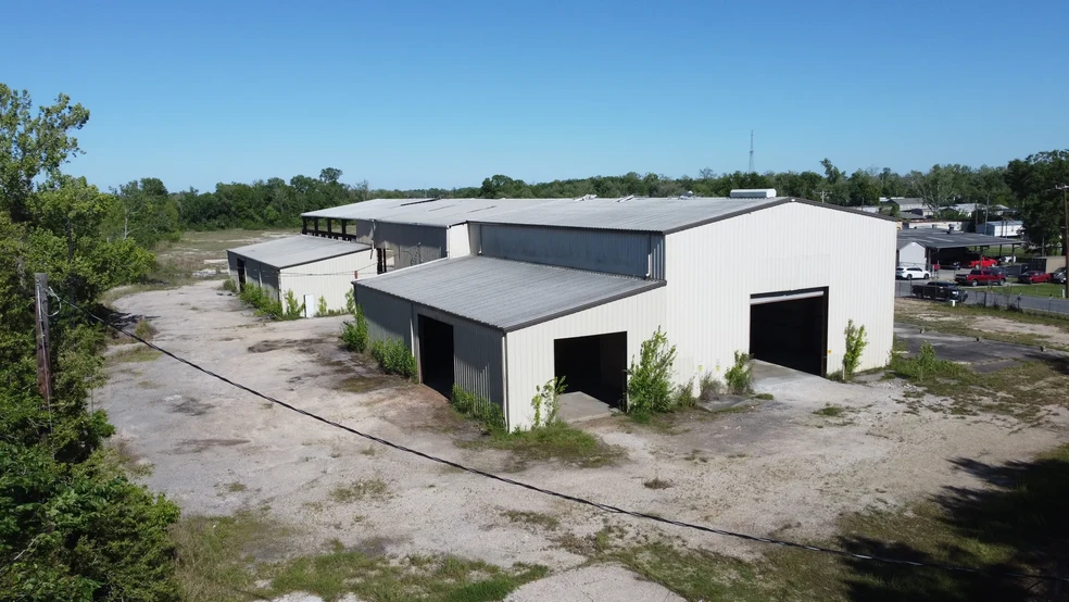 Primary Photo Of 211 McReine Rd, La Place Manufacturing For Lease