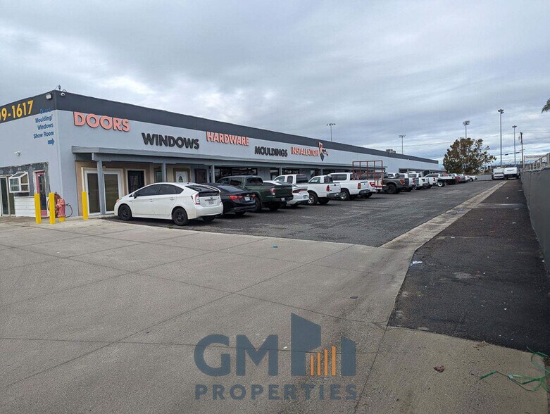 More Photos Of 1609-1617 E Edinger Ave, Santa Ana Warehouse For Lease