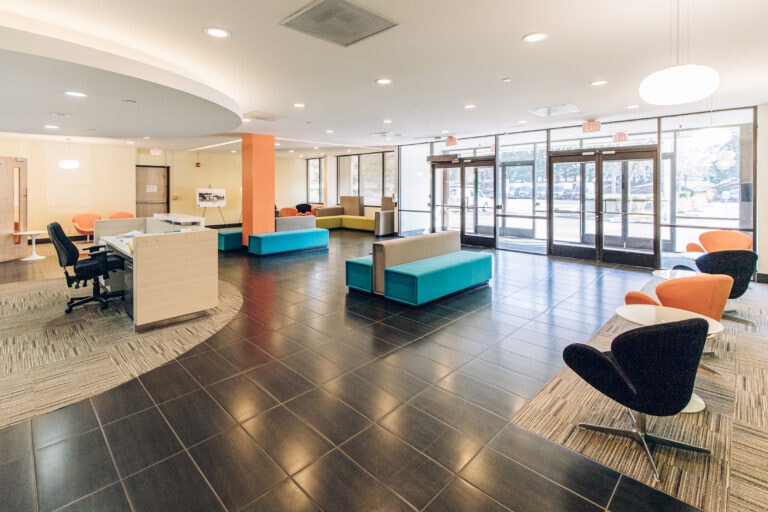 More Photos Of 9275 SW Peyton Ln, Wilsonville Office For Lease