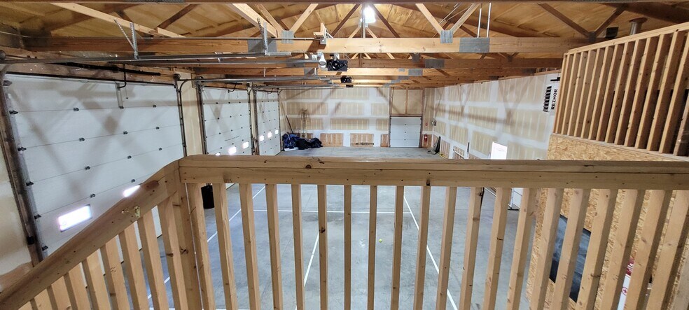 More Photos Of 3101 Vaughn Rd, Great Falls Flex For Sale