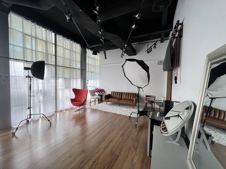 More Photos Of 100 Barber Ave, Worcester Office For Sale