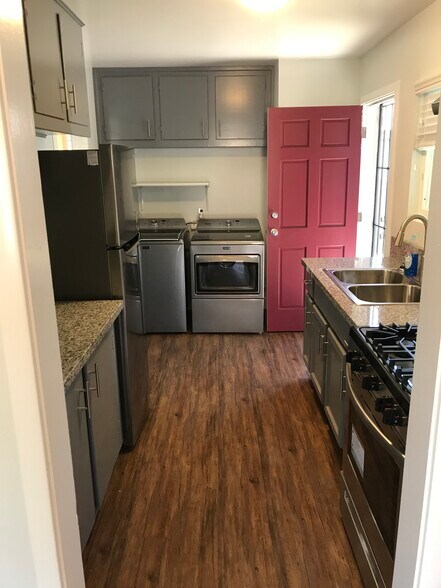More Photos Of 510 Maple St, West Sacramento Apartments For Sale