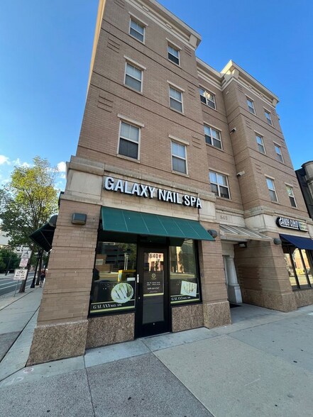 More Photos Of 640 University Ave, Madison Apartments For Lease