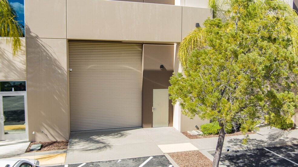 More Photos Of 42389 Winchester Rd, Temecula Warehouse For Sale