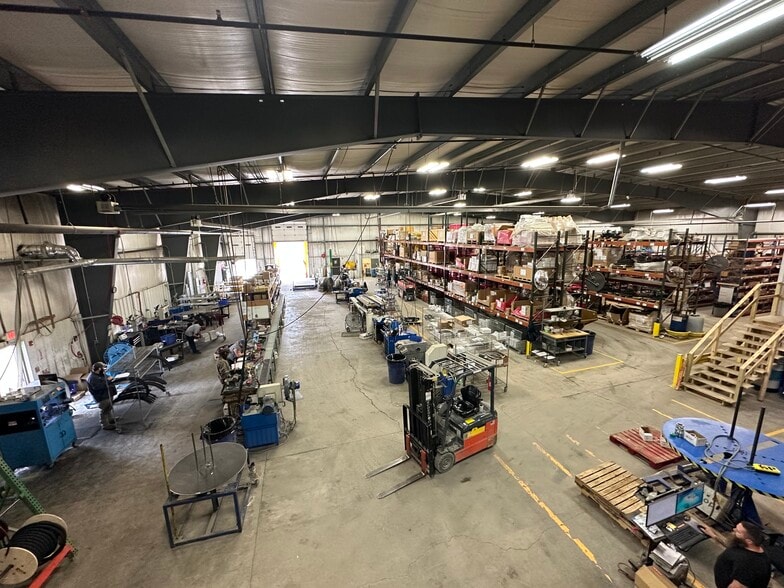 More Photos Of 112 Corporate Dr, Morgantown Warehouse For Sale