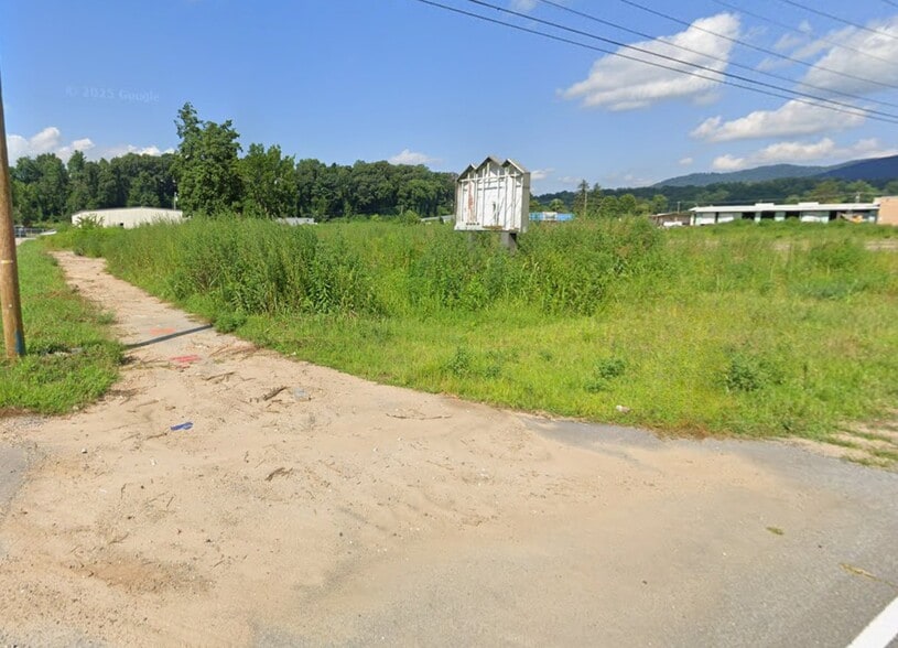 More Photos Of 510 Swannanoa River Rd, Asheville Land For Sale