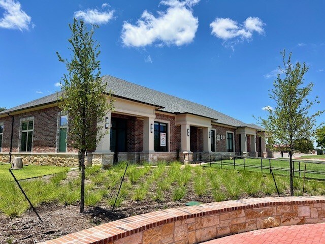 Primary Photo Of 7700 Preston Rd, Frisco Medical For Sale