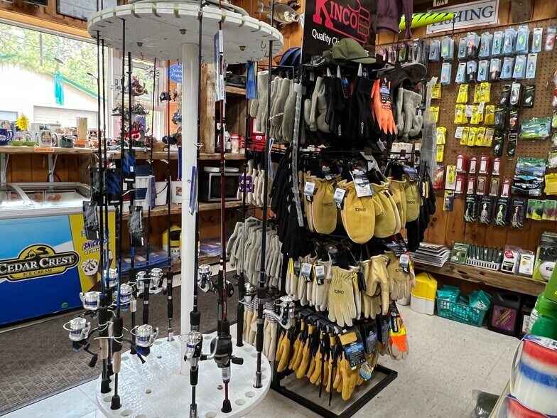 More Photos Of 29209 County Road 407, Newberry Lodge Meeting Hall For Sale