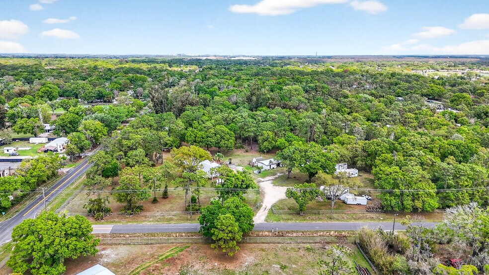 More Photos Of 3308 24th Ave SE, Ruskin Specialty For Sale