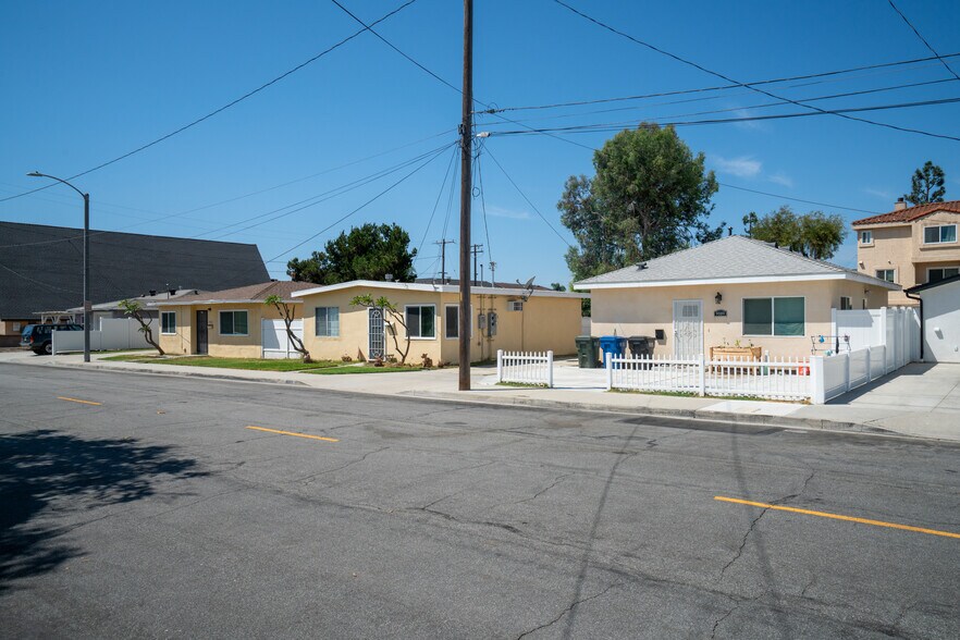 More Photos Of 9089-9101 Watson St, Cypress Apartments For Sale