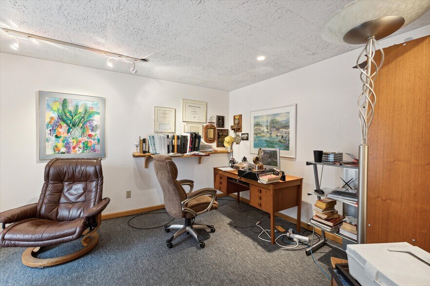 More Photos Of 415 W Grand River Ave, East Lansing Office Residential For Sale