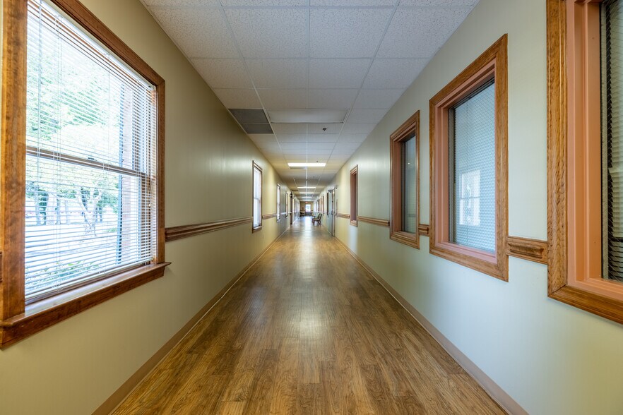 More Photos Of 6000 Joe Frank Harris Pky NW, Adairsville Healthcare For Lease