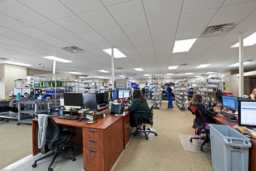 More Photos Of 1824 N Hwy CC, Nixa Medical For Lease