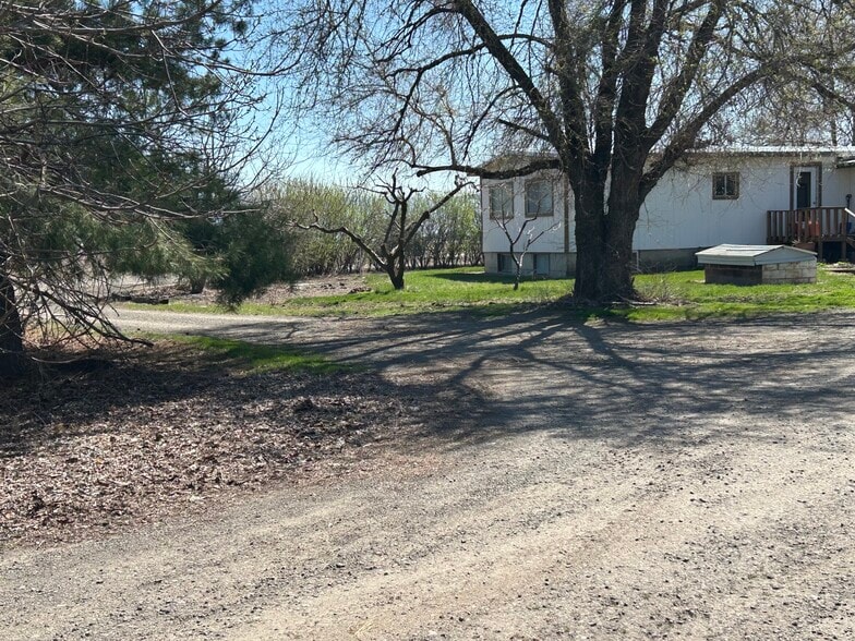 More Photos Of 63444 Highway 237, La Grande Land For Sale